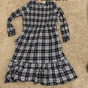Terra&sky dress black n white